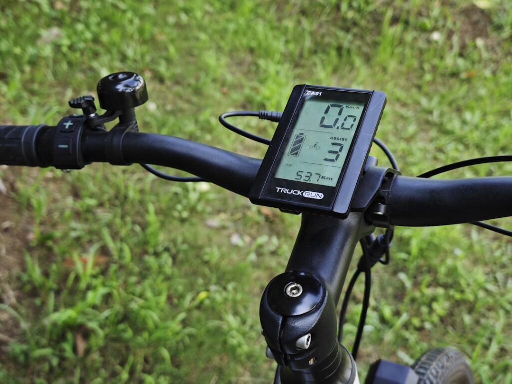 Photo navigation systems